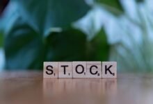 real estate stocks roi