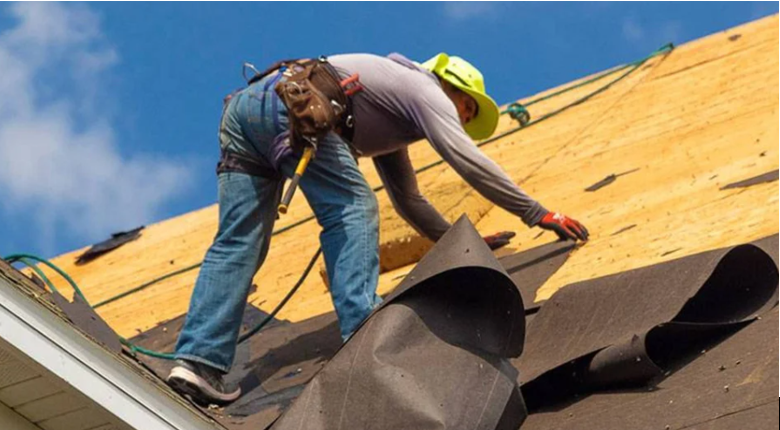 How Rubber Roofing Can Help Prevent Leaks in Older Homes